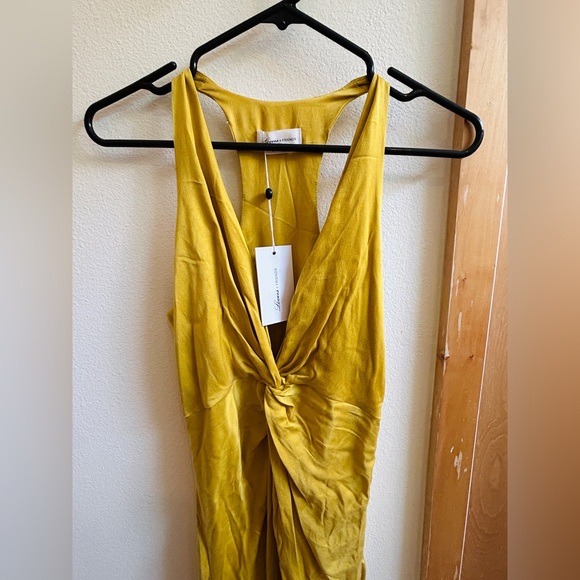 Xael Gown in Mustard Yellow
LOVERS AND FRIENDS - Picture 4 of 5